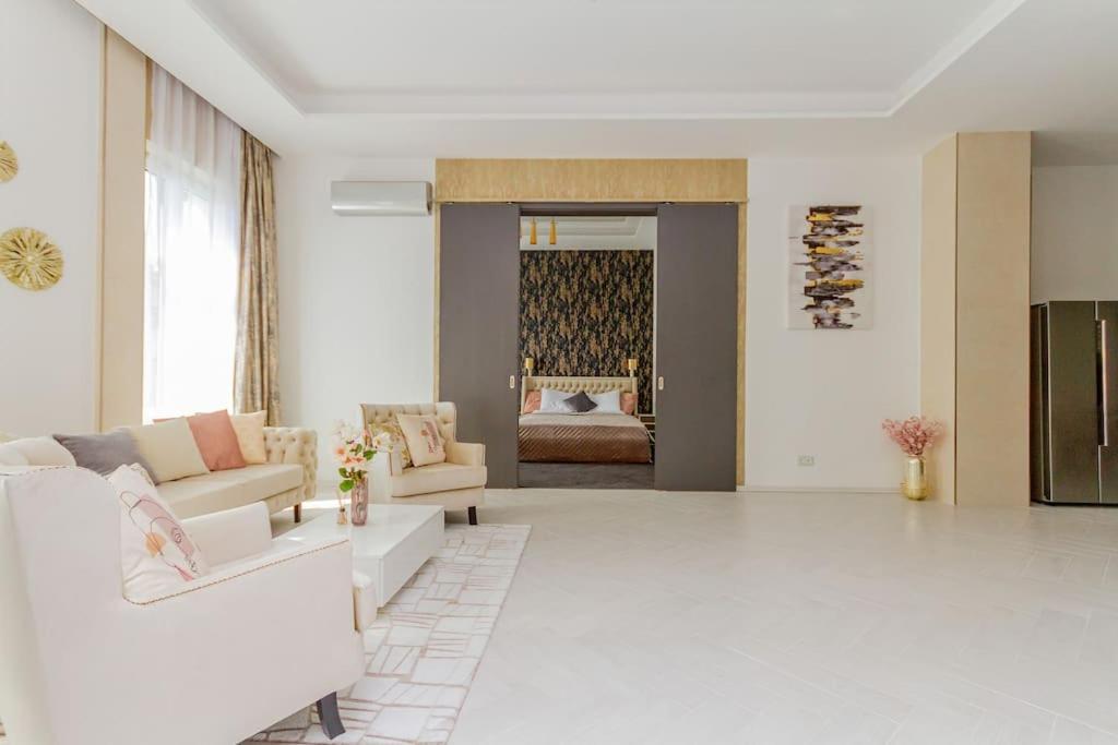 The Opulent Oasis By Newave Apartments Budapest Eksteriør bilde