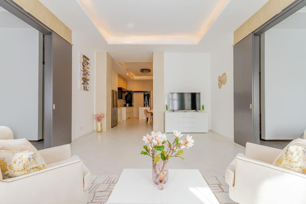 The Opulent Oasis By Newave Apartments Budapest Eksteriør bilde